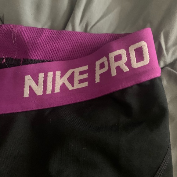 Black Nike Pro Shorts - Picture 1 of 4